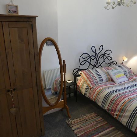 Rowland House - Central Skipton, Dales Gateway Екстериор снимка