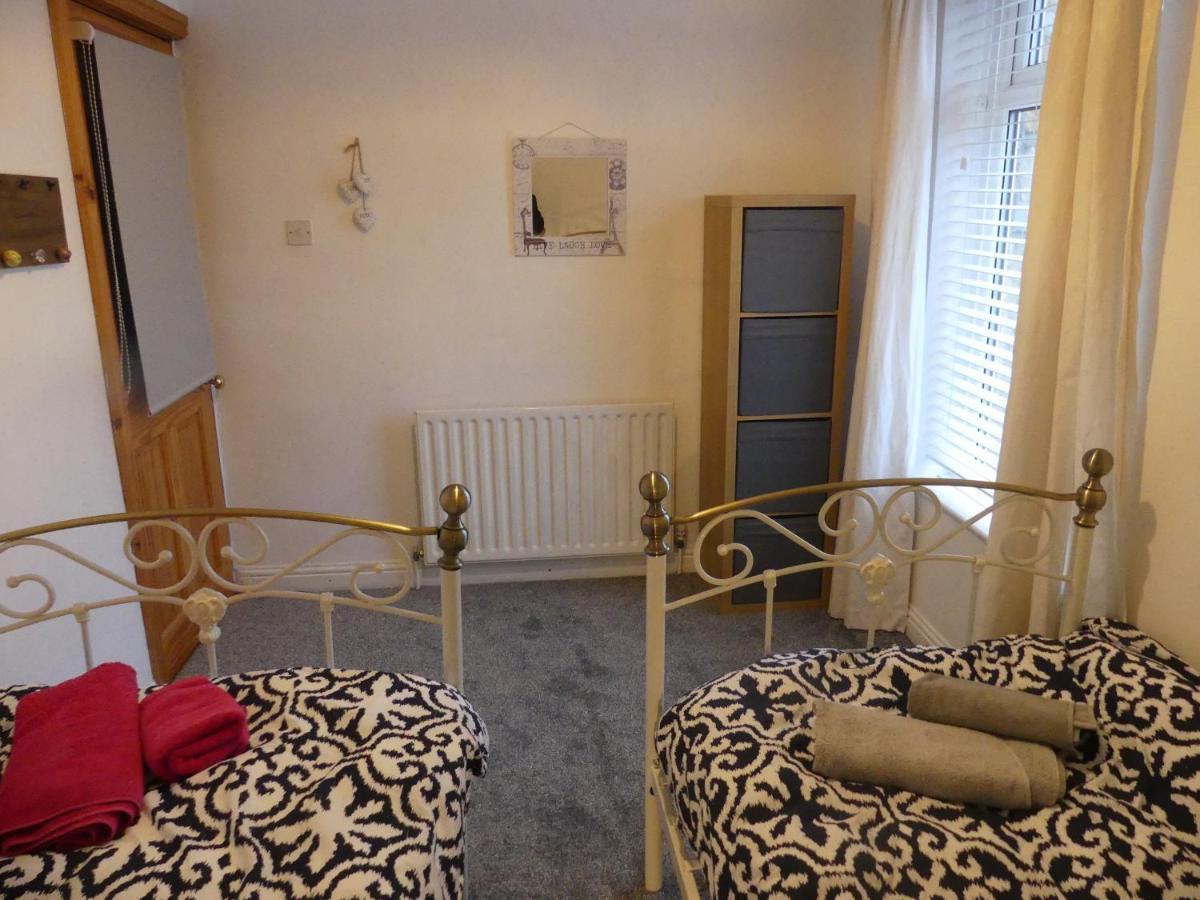 Rowland House - Central Skipton, Dales Gateway Екстериор снимка